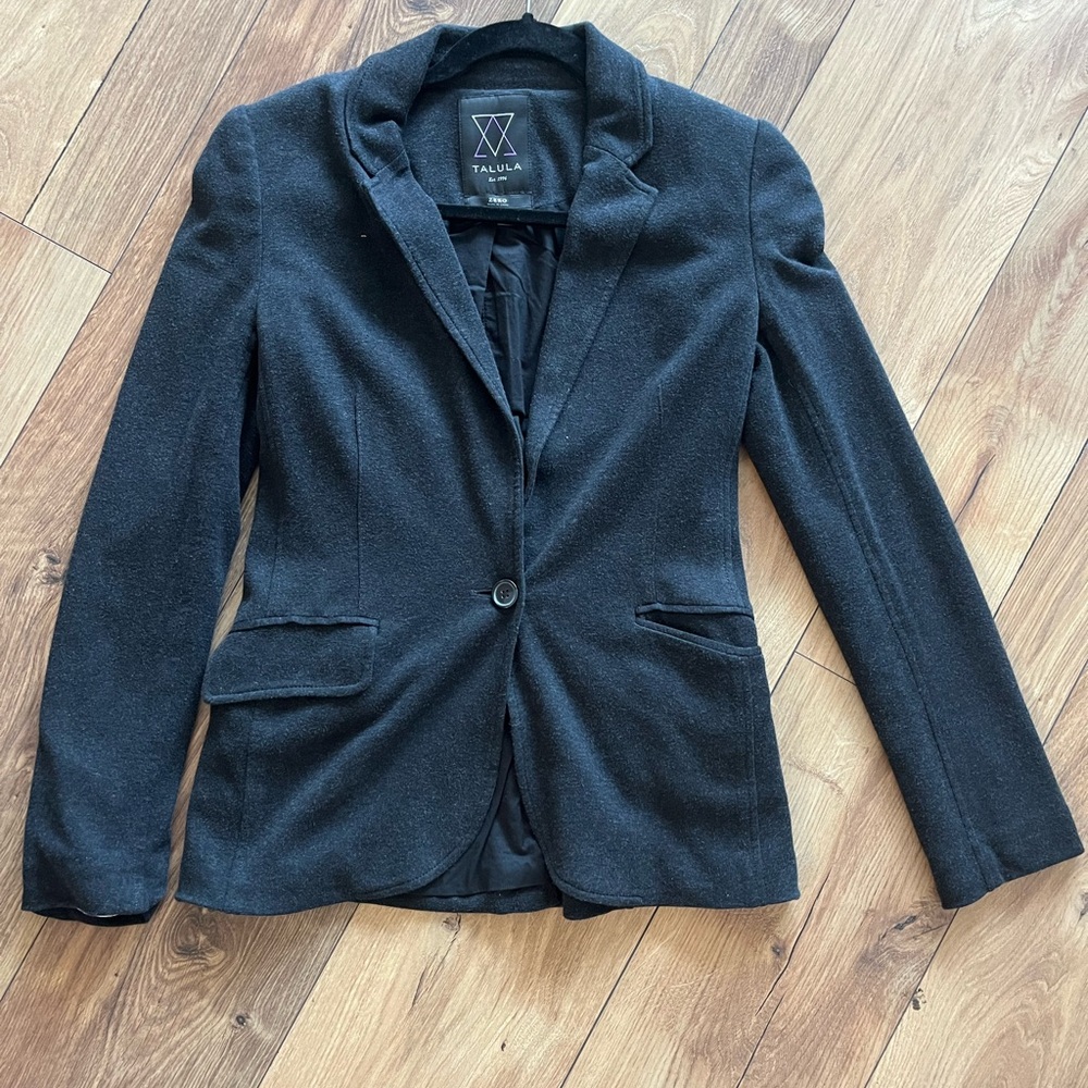 Talula Elegant Charcoal Blazer/Suit Jacket US 0/XS Aritzia